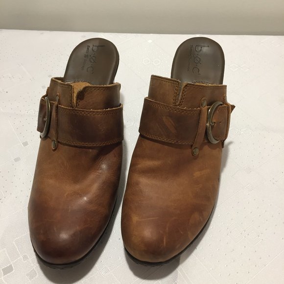 Born b.o.c. Clogs - Picture 2 of 16